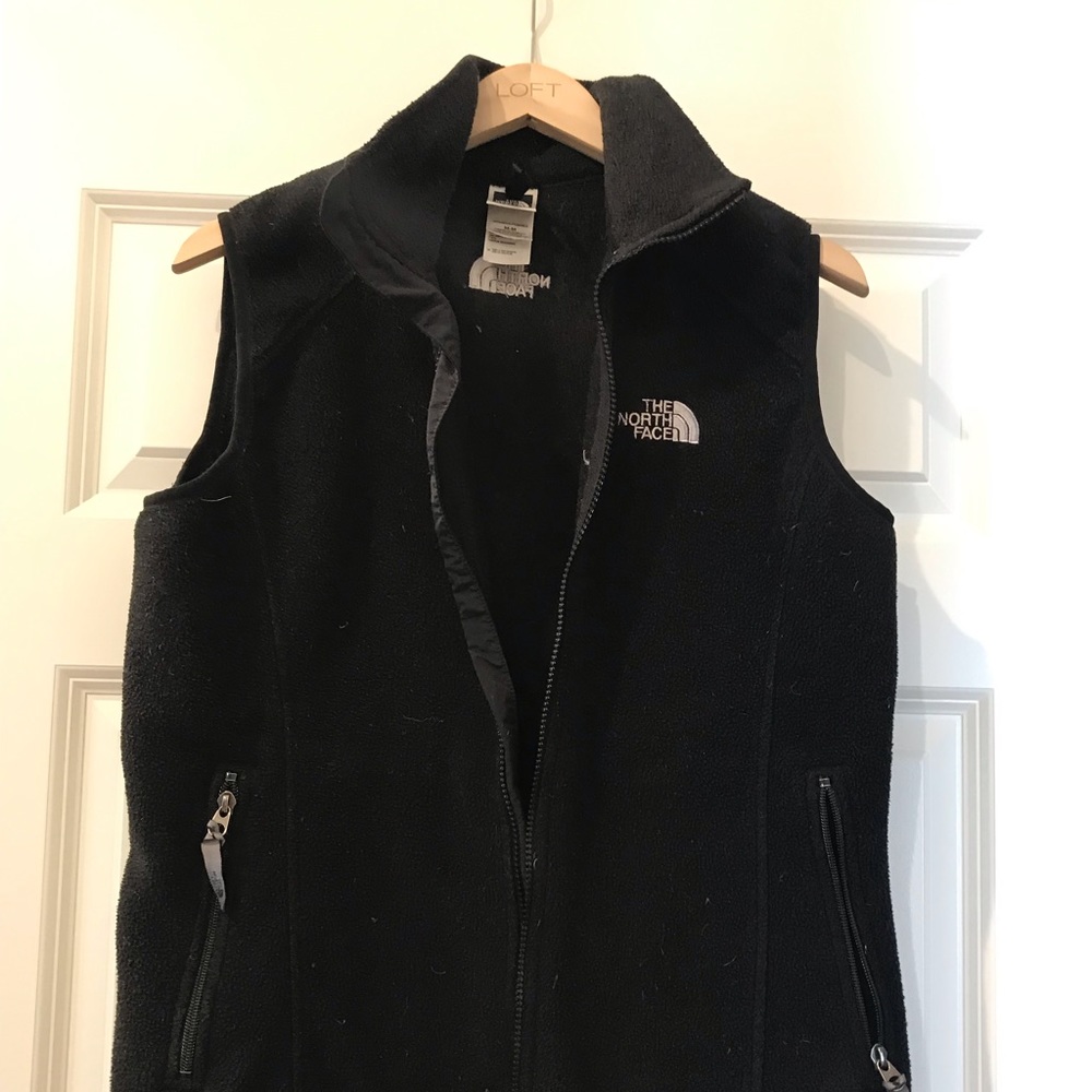 North face women’s vest black